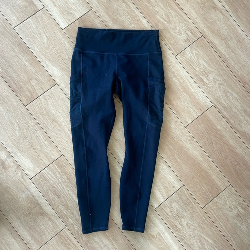 Fabletics power hold leggings